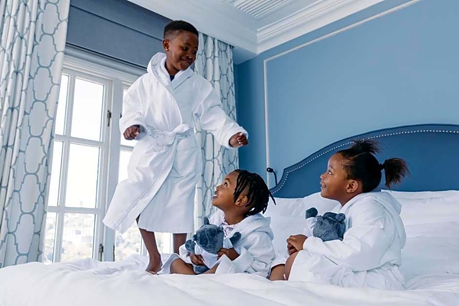 Four Seasons Hotel Westcliff