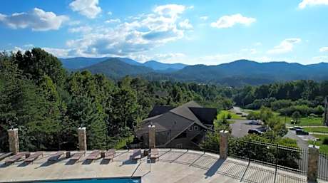 Viewpoint Condominiums