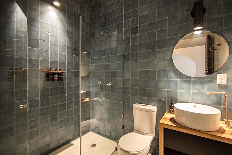 Hotel Sin Nombre