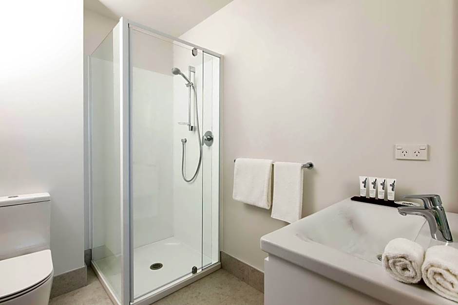 Quest Takapuna