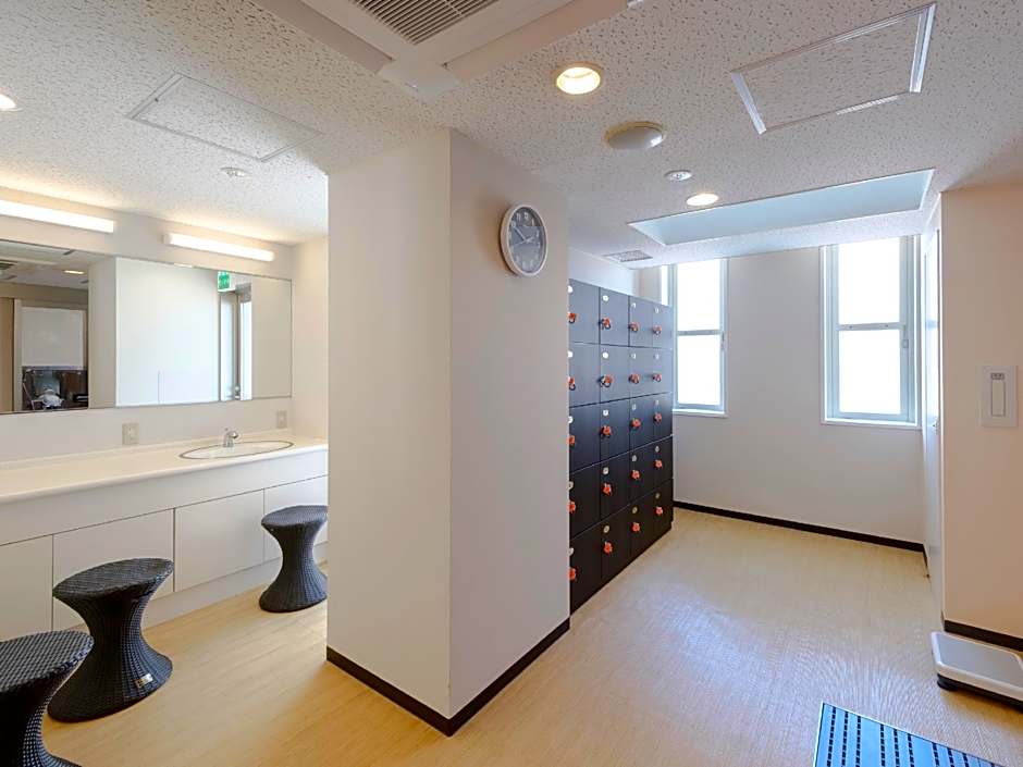 Apa Hotel Yokohama Kannai