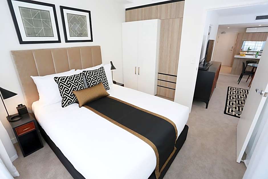 Alex Perry Hotel & Apartments