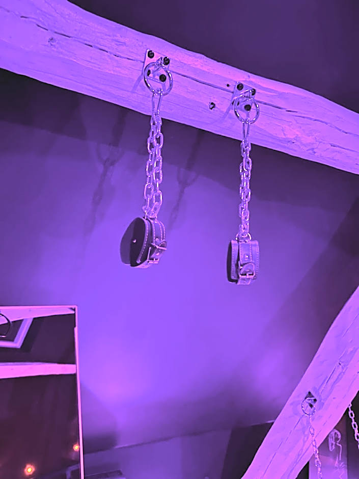 Loveroom de luxe - Thème 50 nuances de grey maison privative spa insolite