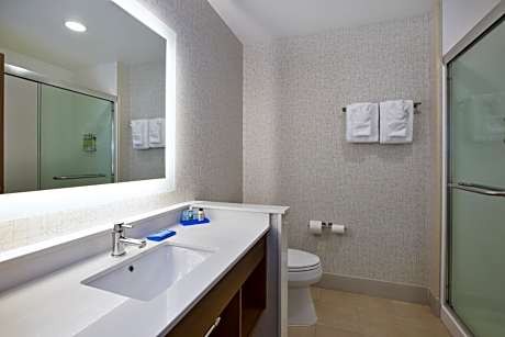 Standard Room with Two Queen Beds