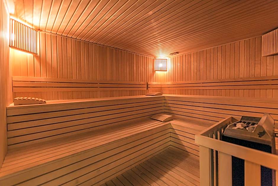 Teymur Continental Hotel