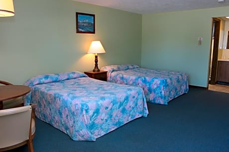 Value Motel Room Two Double Beds - Air Conditioning (no pets +no smoking)  