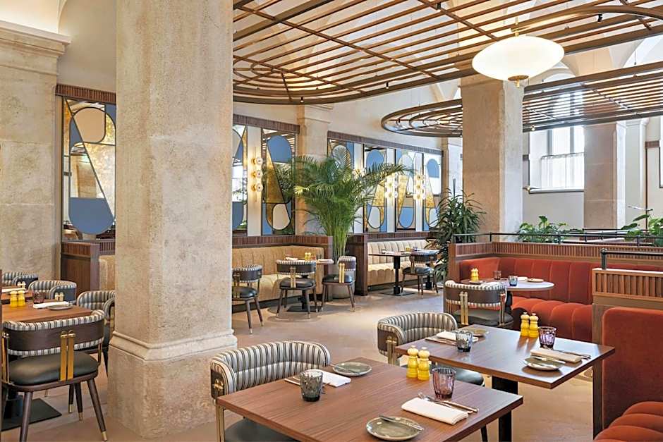 Imperial Riding School, Autograph Collection