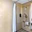 B&B HOTEL Dunkerque Centre Gare