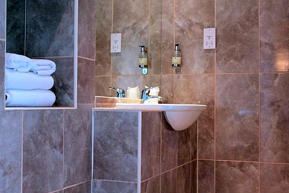 Aberdeen Douglas Hotel