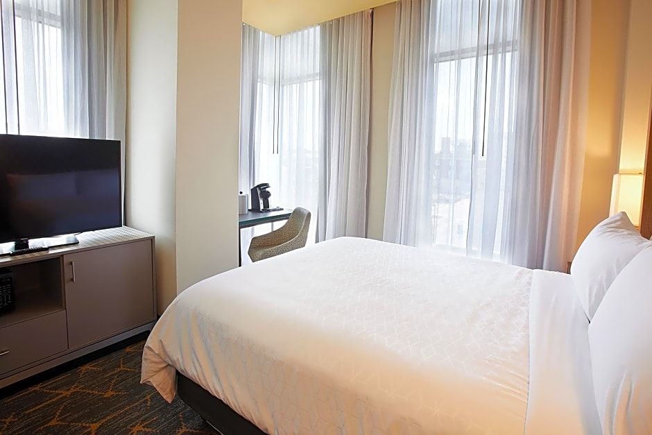 Holiday Inn - Louisville Downtown , an IHG Hotel