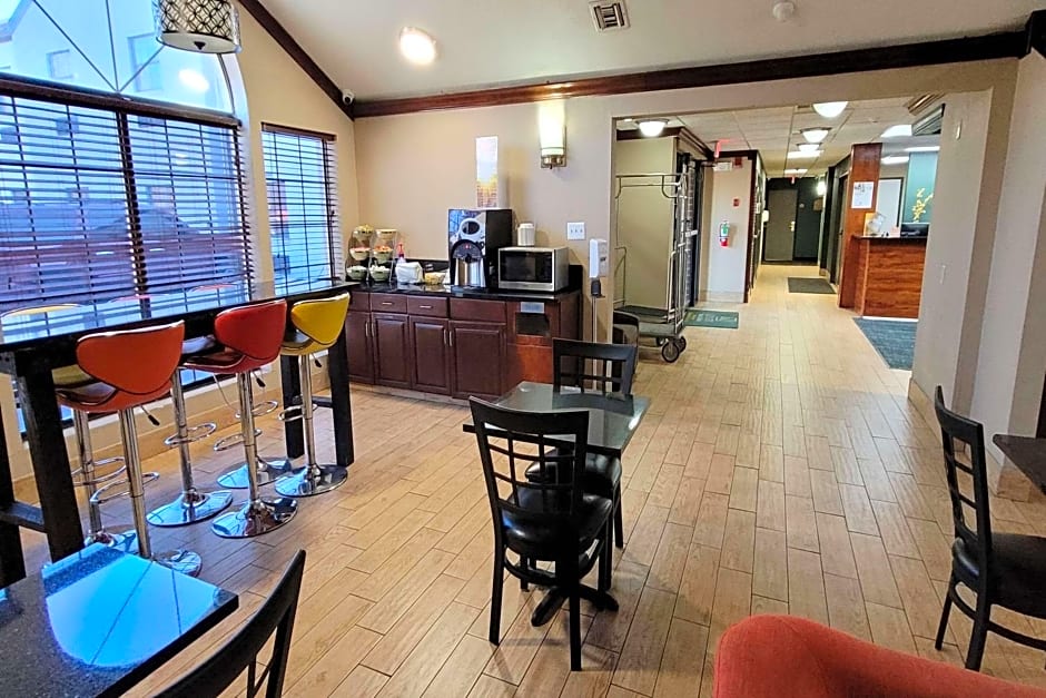 Quality Inn & Suites Columbia I-70
