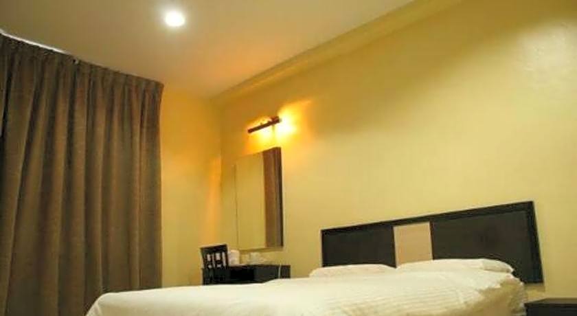 The Fern Lodge (Sanitized Stay)