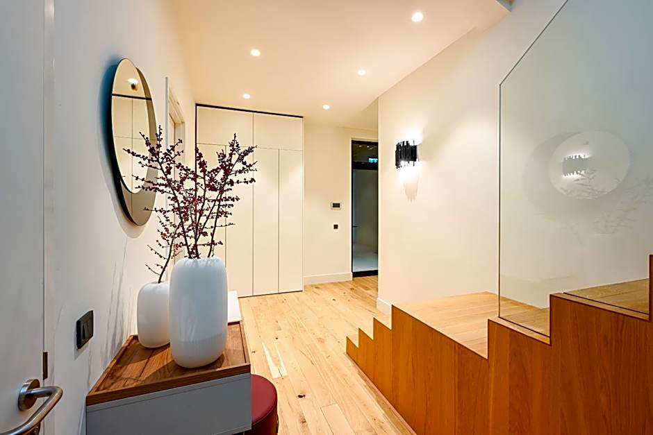 12, Apartments, 4-6 Pers, Central, Stunning View, Near Supermarket & Public Transport