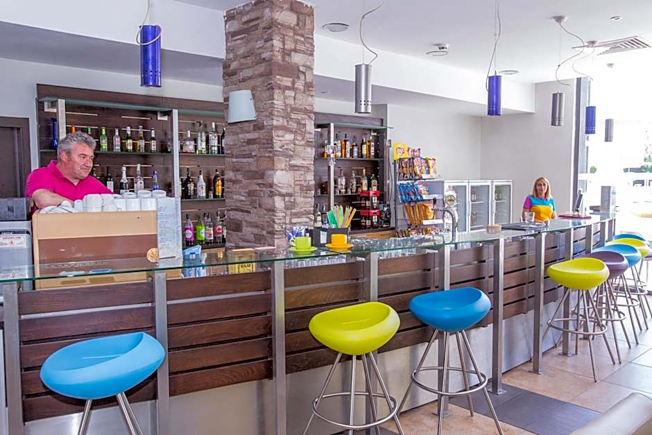 Smartline Meridian Hotel