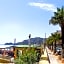 Maniel Beach Hotel