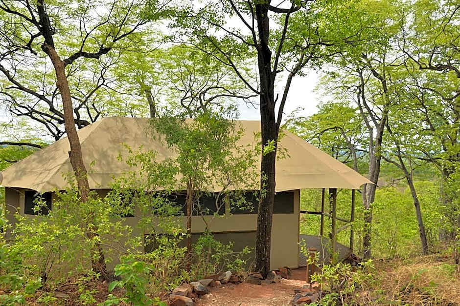 Ghoha Hills Savuti Lodge