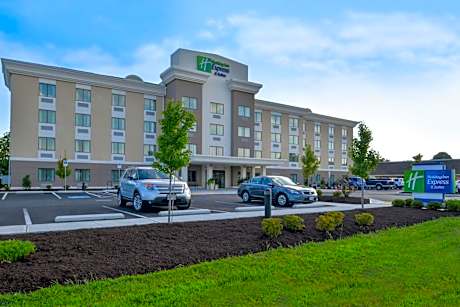 Holiday Inn Express and Suites West Ocean City By IHG