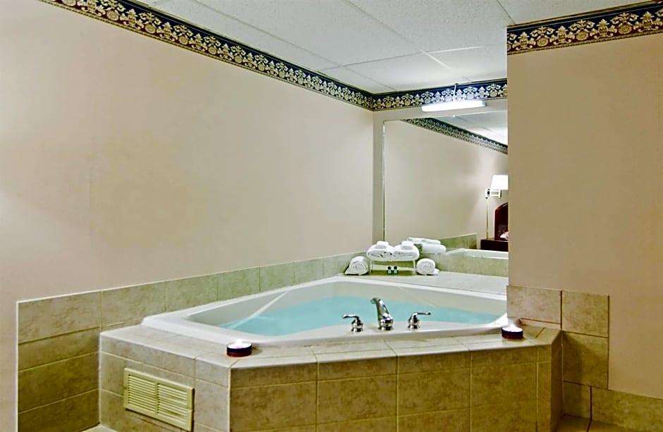 Americas Best Value Inn Neptune