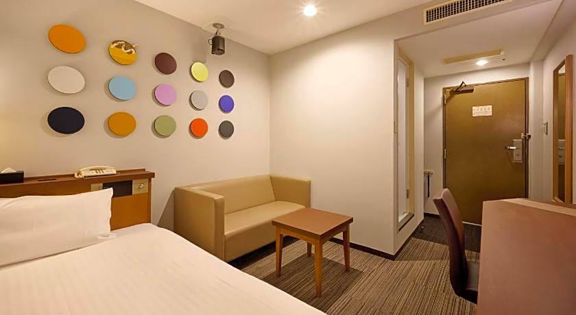 VIA INN SHIN-OSAKA - JR WEST GROUP