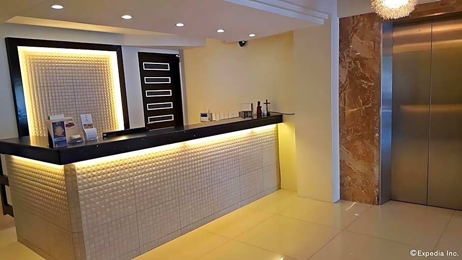 Manhattan Suites Inn