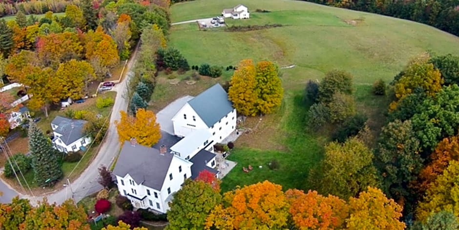 Highland Lake Inn