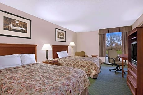 2 Double Beds Non-Smoking