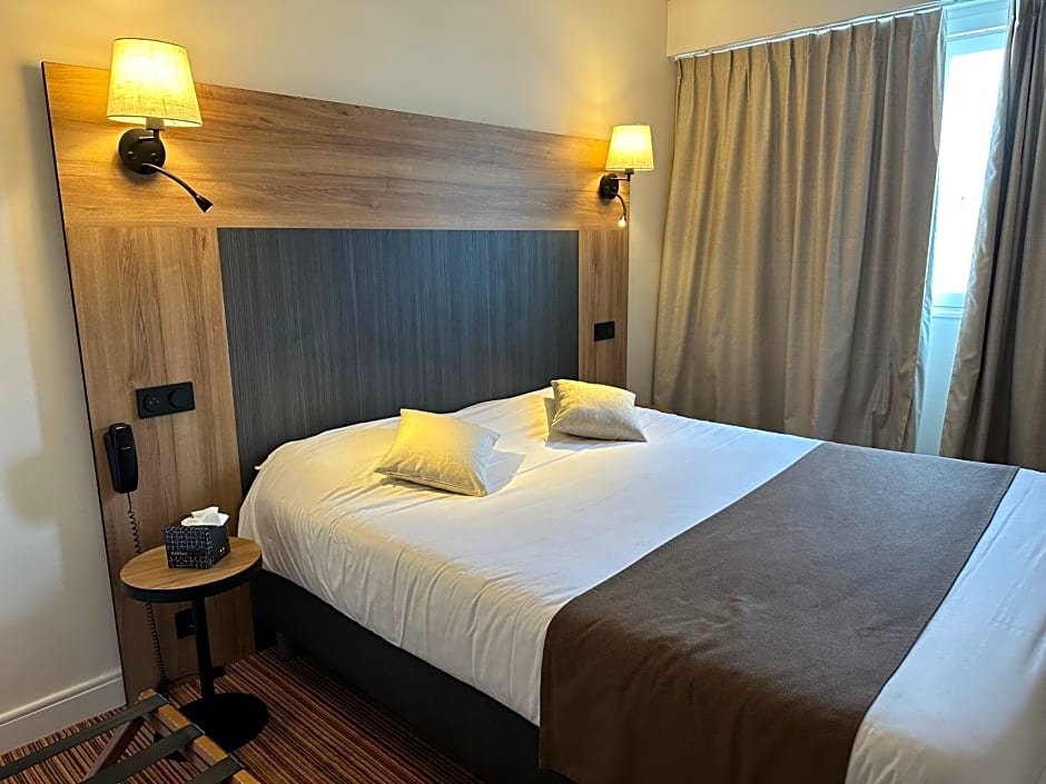 The Originals City, Hotel Napoleon, La Roche-sur-Yon (Inter-Hotel)