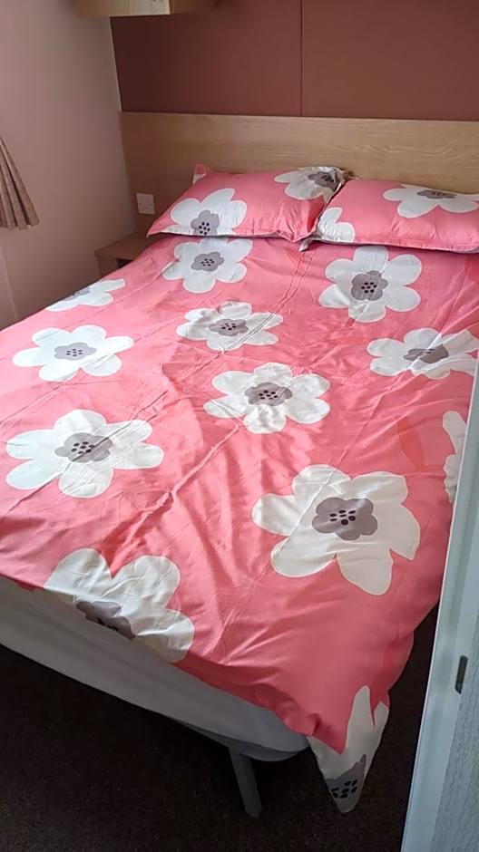 Skegness Butlins 8 Berth Caravan