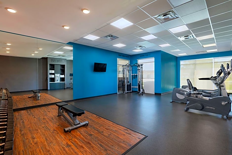 Fairfield Inn & Suites by Marriott Lincoln Airport