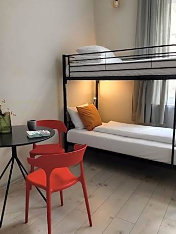 1 Person in 6-Bed Dormitory - Female Only, 18-35 Years Old Only