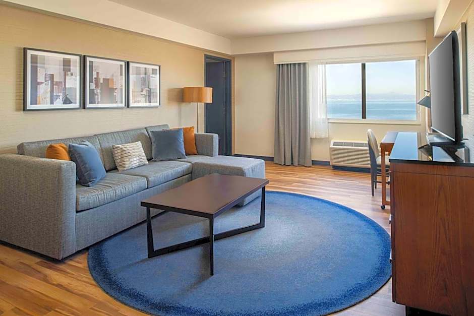 DoubleTree By Hilton Hotel San Francisco Airport