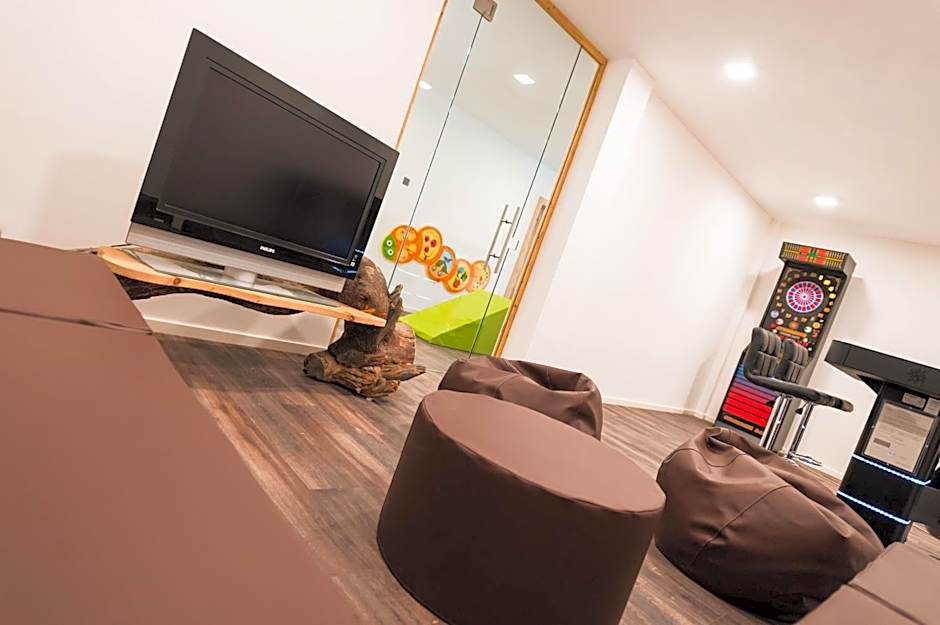 Aktiv & Familienhotel Adlernest