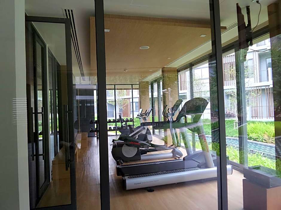 23 Degree Condo By The Good Life