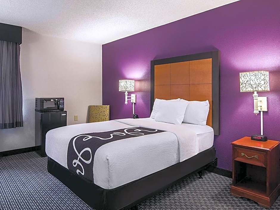 Wingate by Wyndham Brunswick GA / I-95