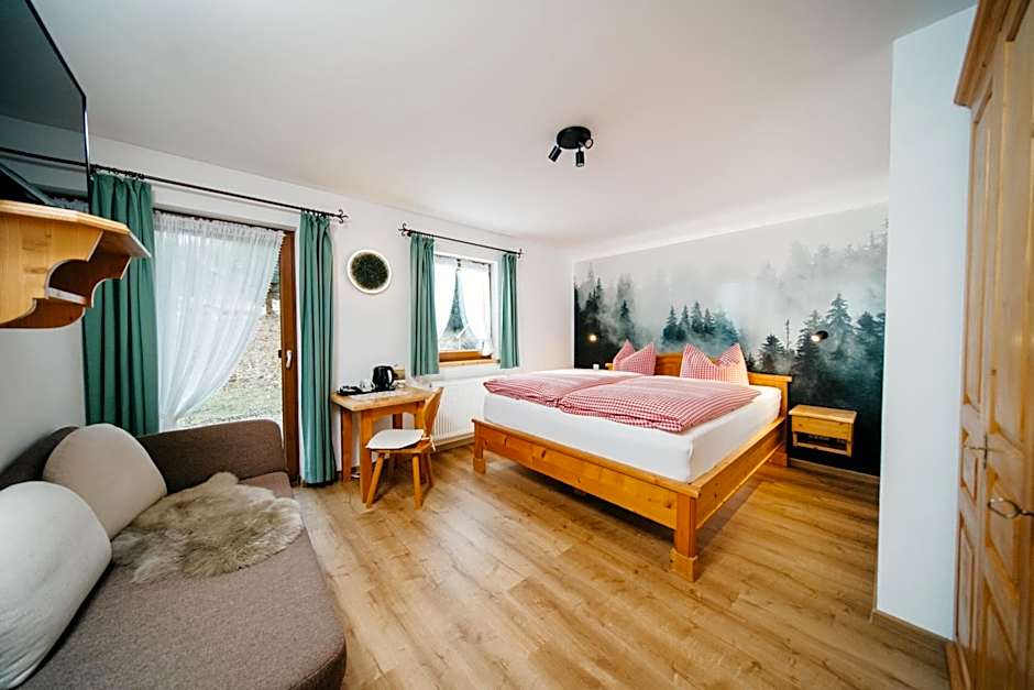 Schwarzwald-Hotel Kraeutle