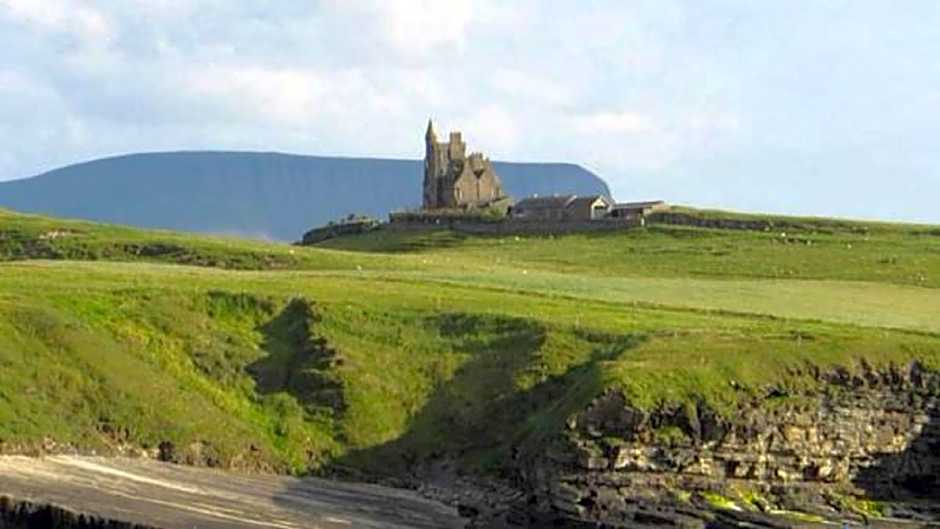 The Benwiskin Centre