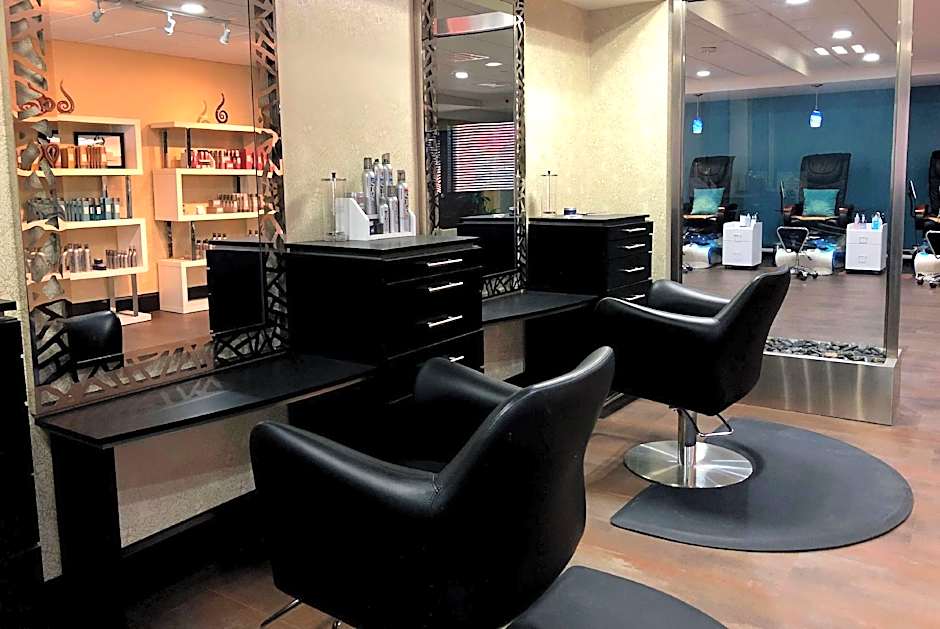 Lux Hotel & Spa