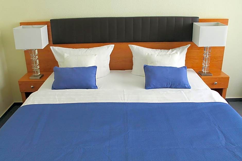 Hotel Expo Frankfurt City Centre