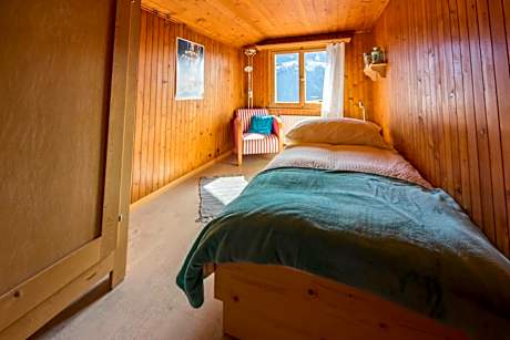 Single Room with sink