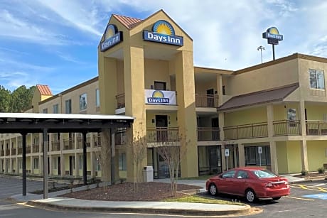 Days Inn by Wyndham Atlanta/Southlake/Morrow