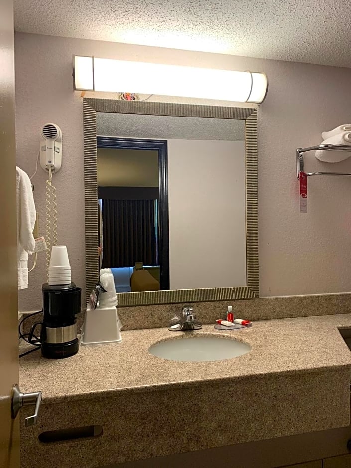 Days Inn by Wyndham Harrisonburg