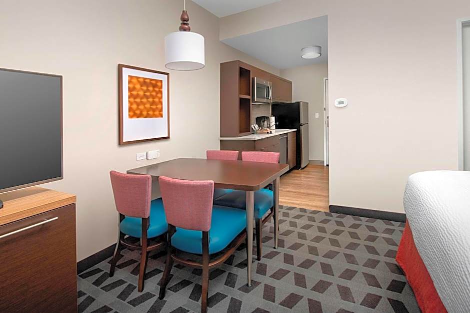 TownePlace Suites by Marriott College Park