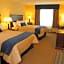 Holiday Inn Express and Suites Allentown West