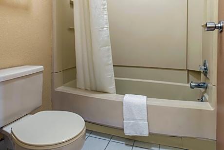 King Room - Non-Smoking