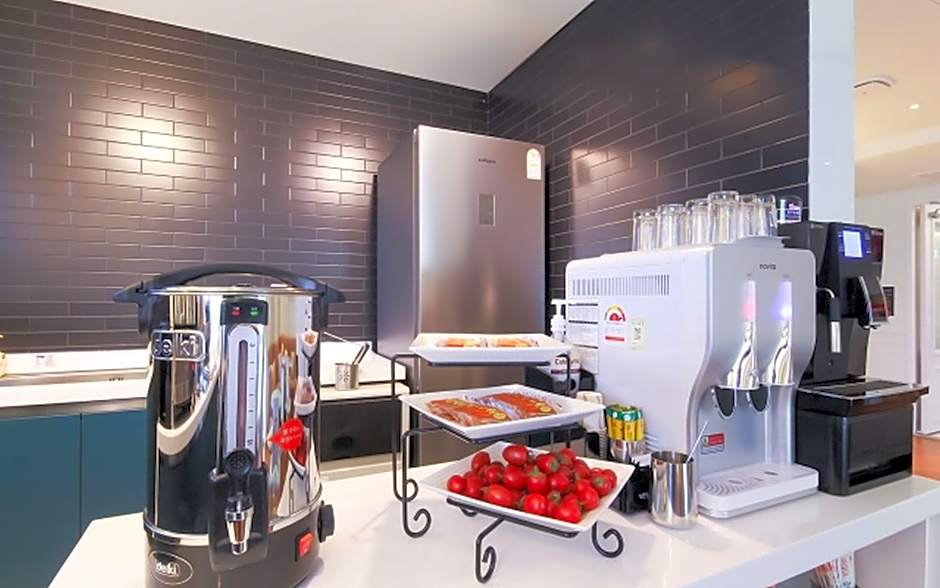 Ocean 2 Heaven Hotel