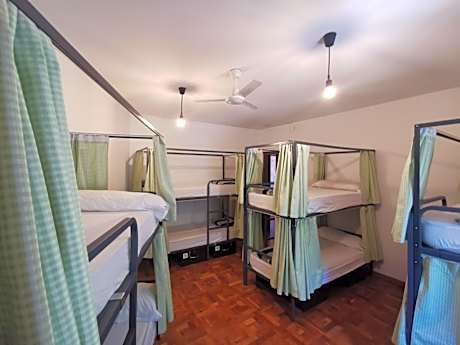Bed in 8-Bed Mixed Dormitory Room