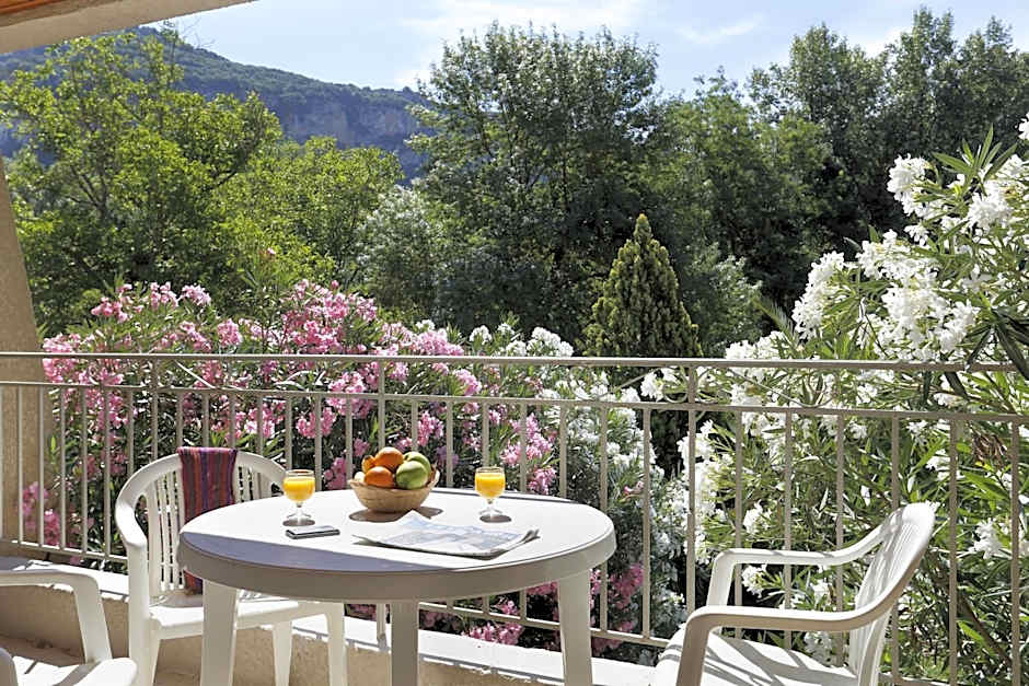 Vacancéole - Le Domaine de Chames - Pont d'Arc
