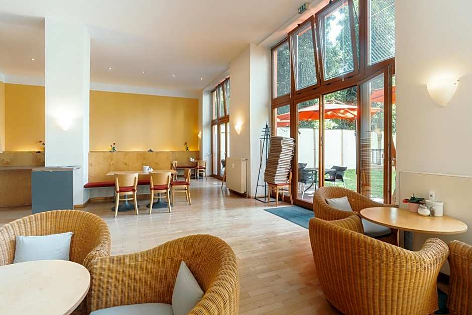 Hotel 26
