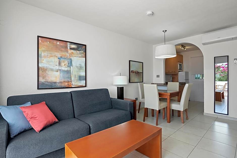 Photo 1 of 4 of 1 Bedroom Apartment