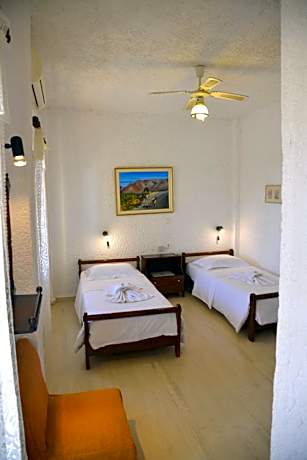 Apartment (2 Guests)